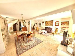  Maison � vendre 7 pi�ces 254 m�