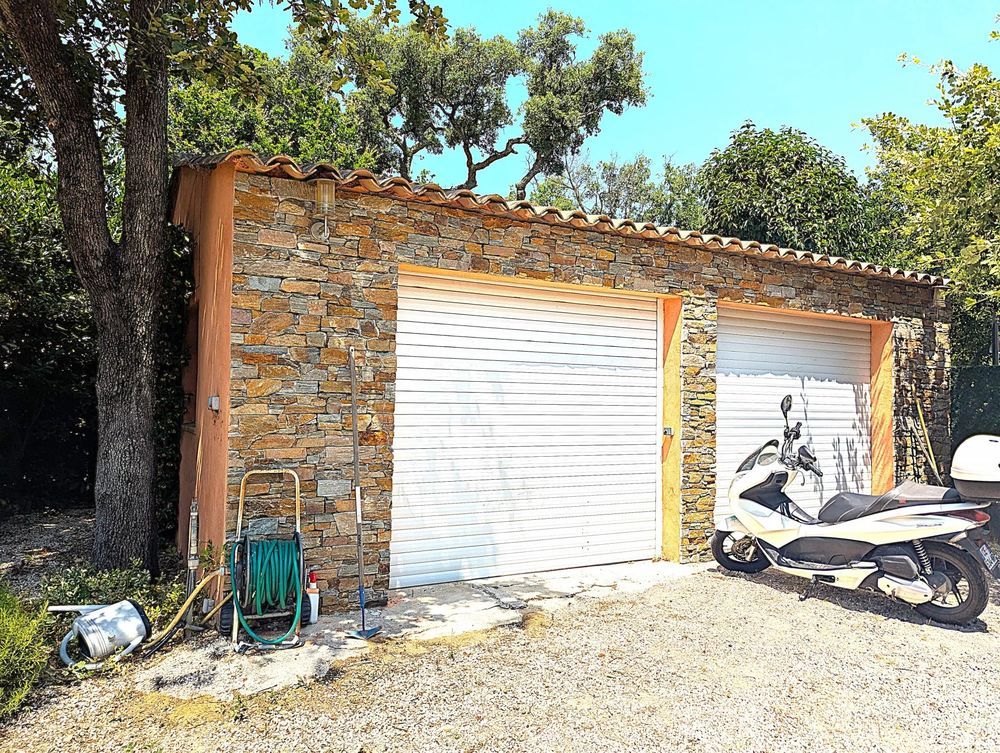 � vendre  Maison Grimaud (83310)