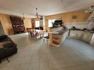  Maison � vendre 6 pi�ces 140 m�