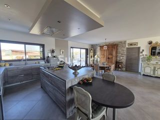  Appartement � vendre 4 pi�ces 183 m�