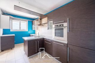  Appartement � vendre 3 pi�ces 75 m�