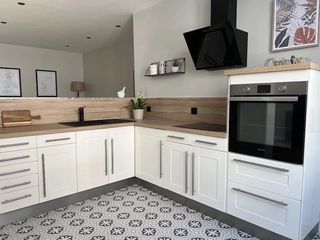  Immeuble � vendre 7 pi�ces 165 m�