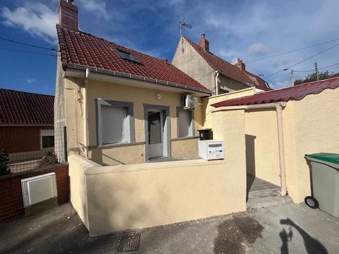   Maison r�nov�e de 27 m�, 1 chambre avec COUR � Blendecques Maison - 2 pi�ce(s) - 27 m�