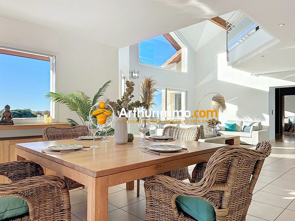 � vendre  Maison Bourgoin-Jallieu (38300)