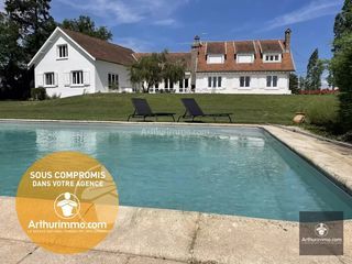  Maison � vendre 11 pi�ces 318 m�