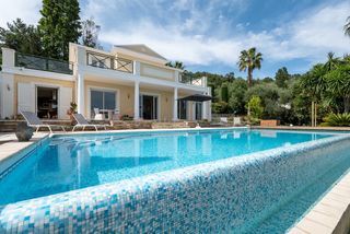  Maison � vendre 5 pi�ces 197 m�