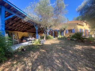  Maison � vendre 7 pi�ces 245 m�