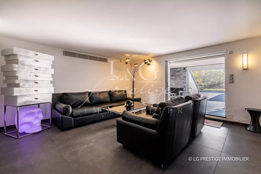 � vendre  Villa Mandelieu-la-Napoule (06210)