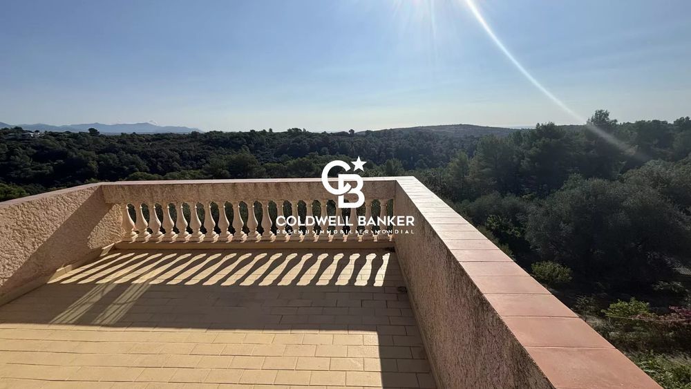 � vendre  Maison Roquefort-les-Pins (06330)