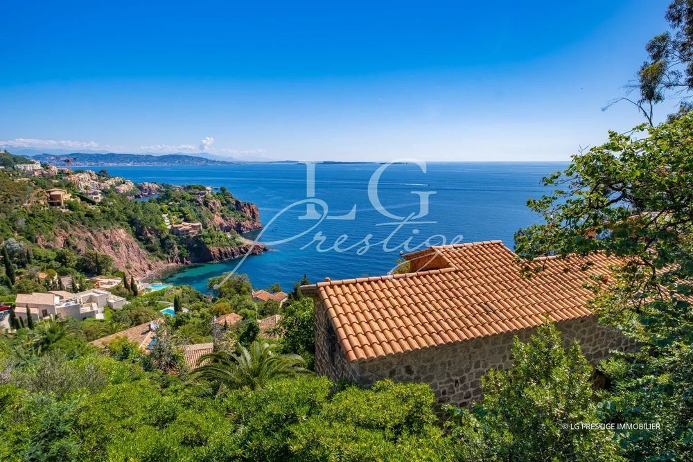 � vendre  Maison Th�oule-sur-Mer (06590)