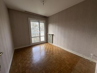  Appartement � vendre 5 pi�ces 85 m�