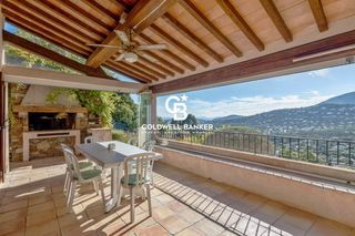  Maison � vendre 7 pi�ces 180 m�