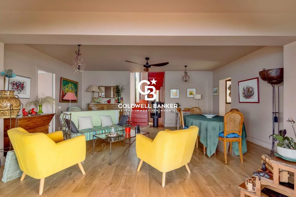 � vendre  Maison Hy�res (83400)