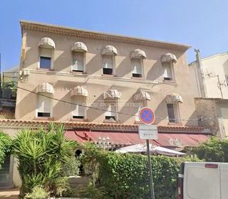  Immeuble � vendre 12 pi�ces 337 m�