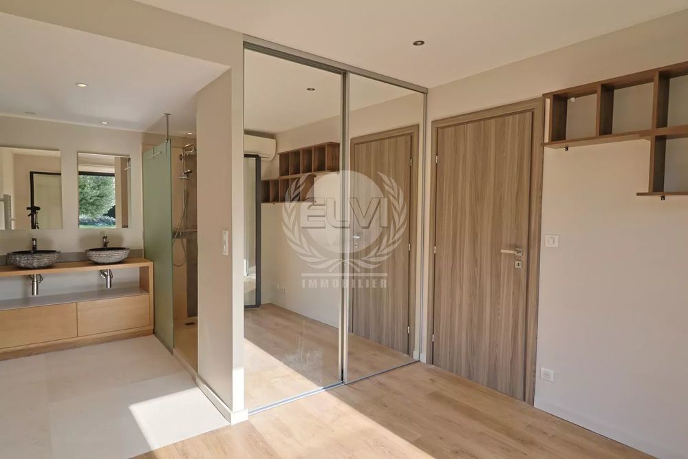 � vendre  Maison Le Plan-de-la-Tour (83120)