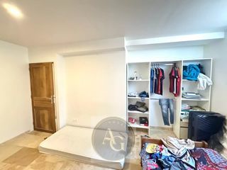  Immeuble � vendre 7 pi�ces 200 m�