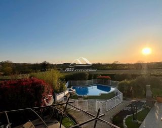  Maison � vendre 9 pi�ces 176 m�