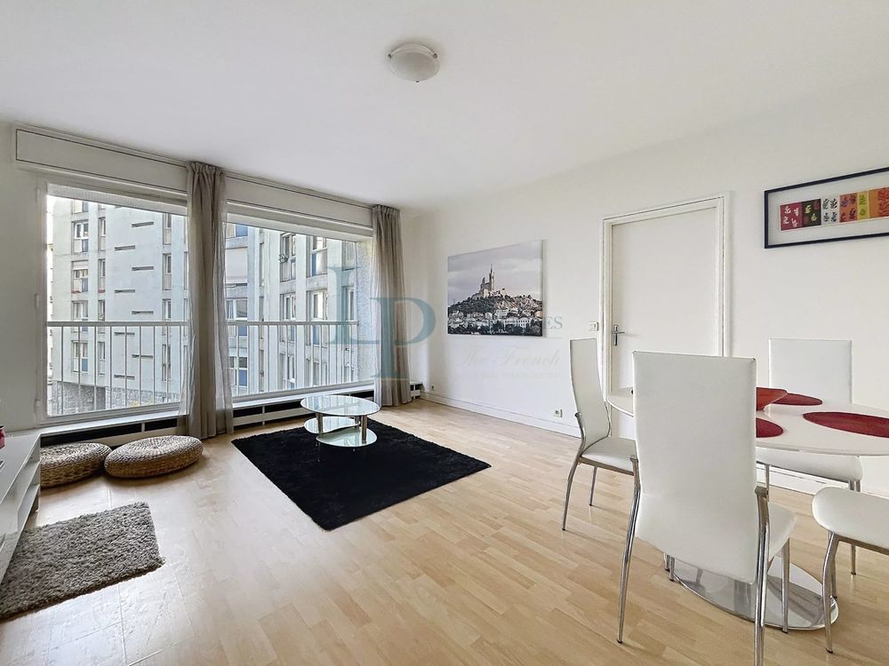 � vendre  Appartement Paris 7