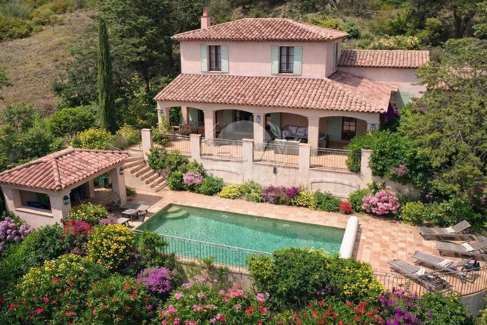 � vendre  Maison Le Plan-de-la-Tour (83120)