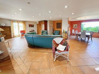  Maison � vendre 7 pi�ces 209 m�