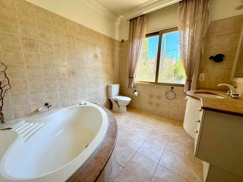 � vendre  Maison Mougins (06250)