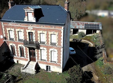   DEMEURE DE MA�TRE 1888 & SON AILE DE VIE Maison - 12 pi�ce(s) - 272 m�