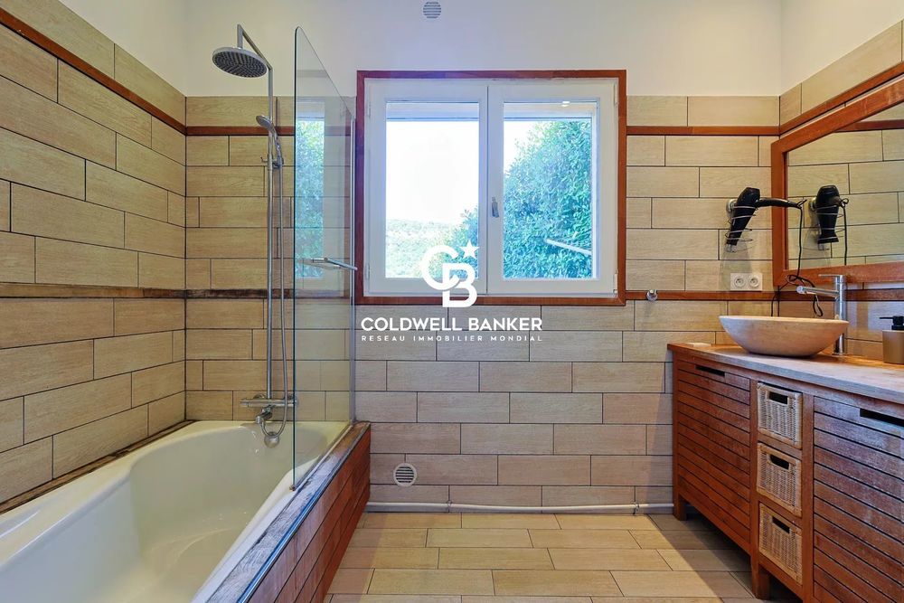 � vendre  Maison La Croix-Valmer (83420)