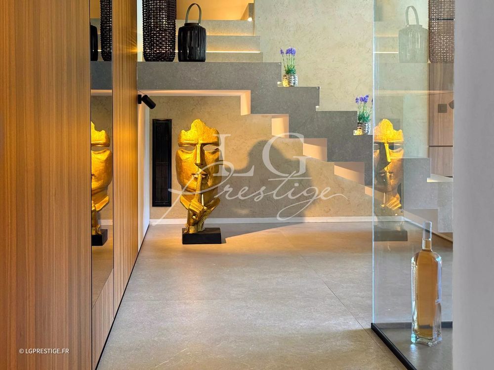 � vendre  Villa Mandelieu-la-Napoule (06210)