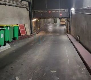  Parking / Garage � vendre 12 m�