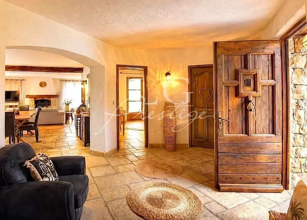 � vendre  Maison Seillans (83440)