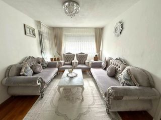  Appartement � vendre 4 pi�ces 1 m�