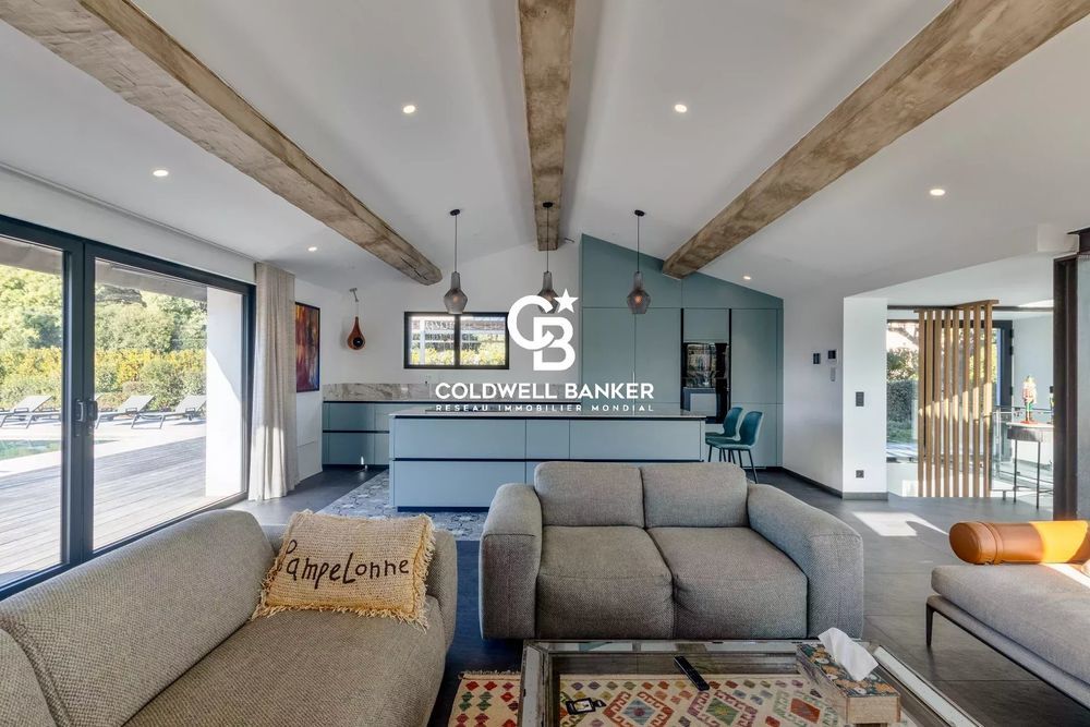 � vendre  Maison La Croix-Valmer (83420)