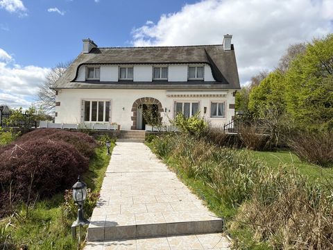   Maison 7 chambres sur SAINT-AGATHON (22200) Maison - 11 pi�ce(s) - 207 m�