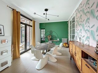  Maison � vendre 8 pi�ces 328 m�