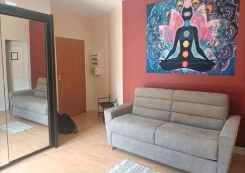   STUDIO MEUBLE LA CHARTRE SUR LE LOIR Appartement - 1 pi�ce(s) - 26 m�