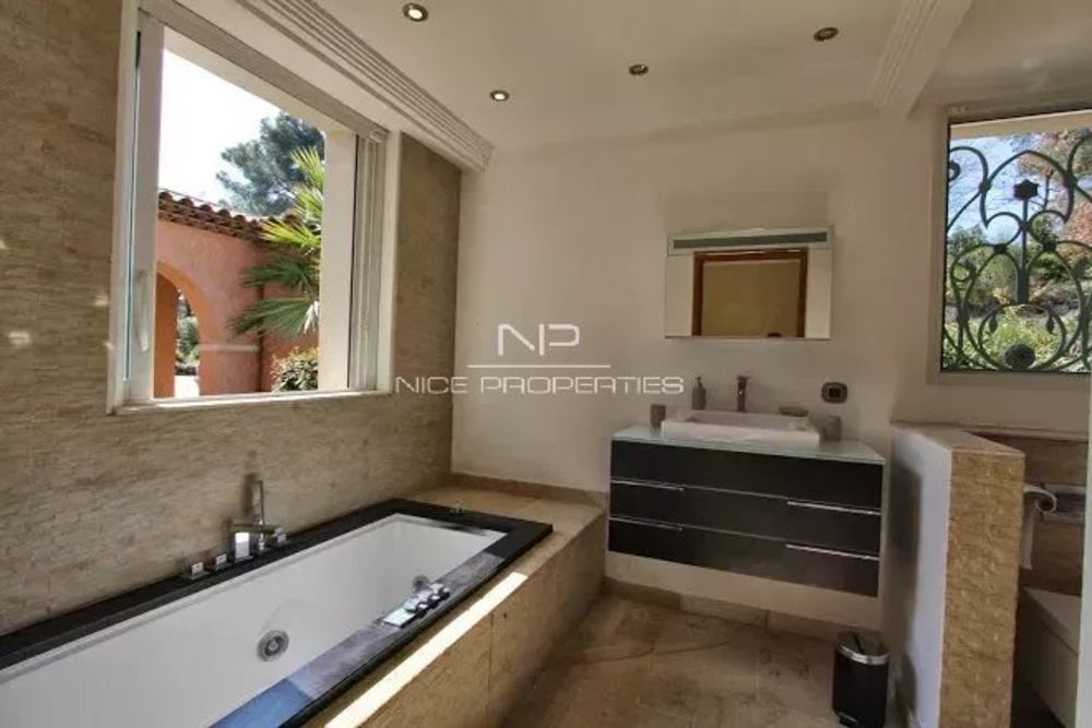 � vendre  Maison Mougins (06250)