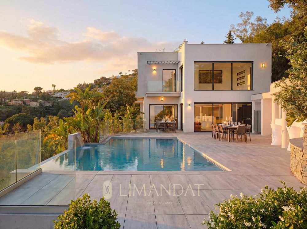 � vendre  Villa Mandelieu-la-Napoule (06210)