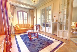  Appartement � vendre 5 pi�ces 166 m�