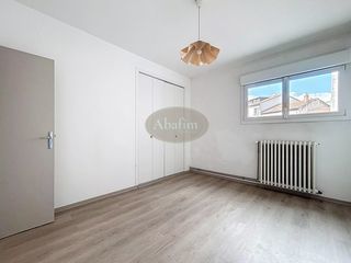  Immeuble � vendre 4 pi�ces 129 m�