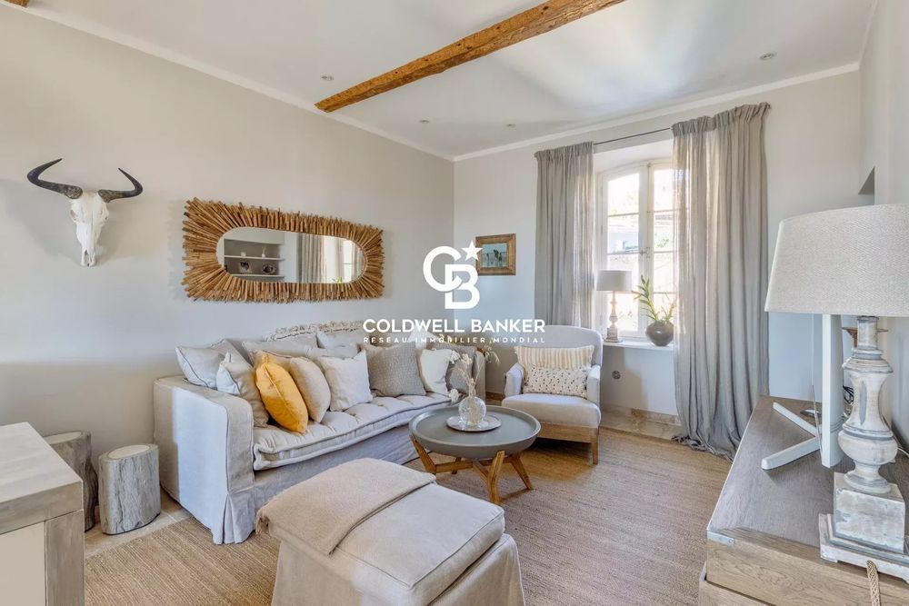 � vendre  Villa Bormes-les-Mimosas (83230)