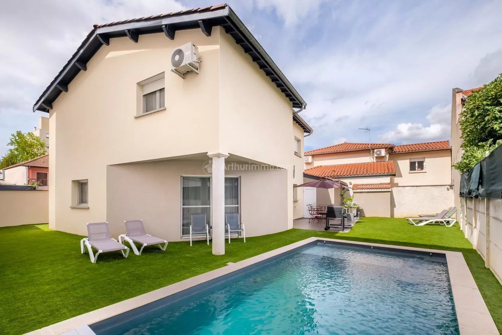 � vendre  Maison Villeurbanne (69100)