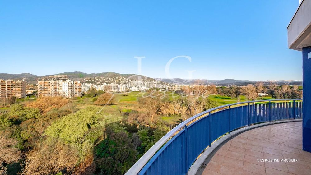 � vendre  Appartement Mandelieu-la-Napoule (06210)