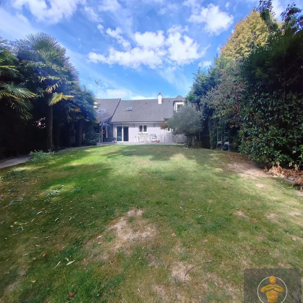 � vendre  Villa Claye-Souilly (77410)