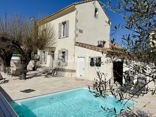  Maison � vendre 8 pi�ces 180 m�