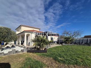  Maison � vendre 6 pi�ces 110 m�