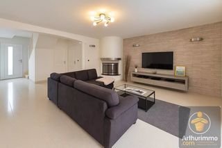  Villa � vendre 8 pi�ces 174 m�