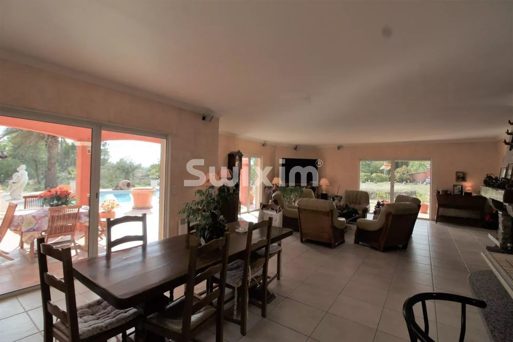 � vendre  Villa Fayence (83440)