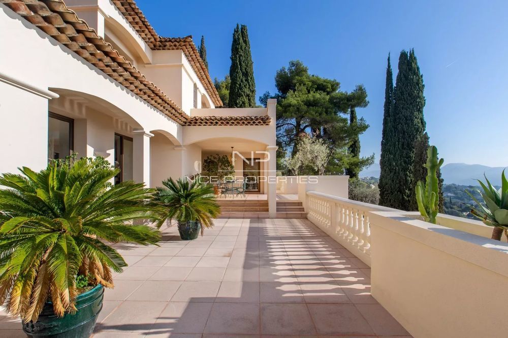 � vendre  Villa Nice (06100)