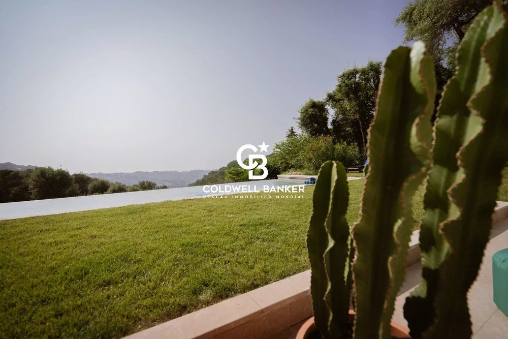 � vendre  Maison Saint-Paul-de-Vence (06570)