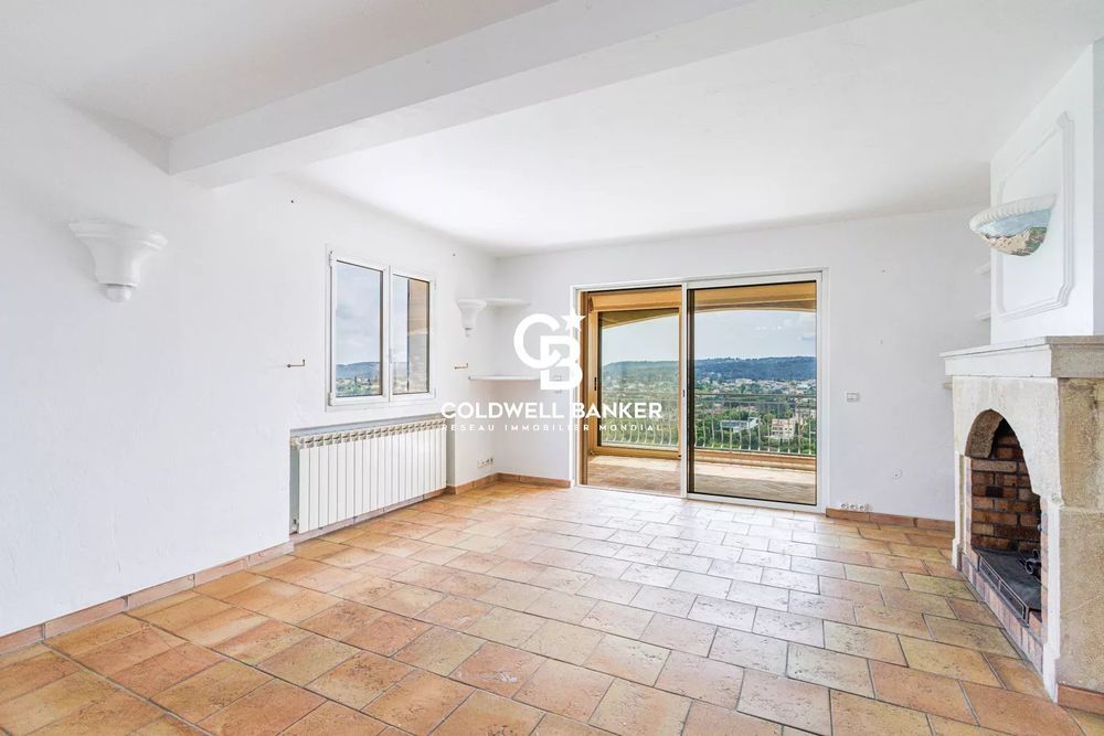 � vendre  Maison Saint-Paul (06570)